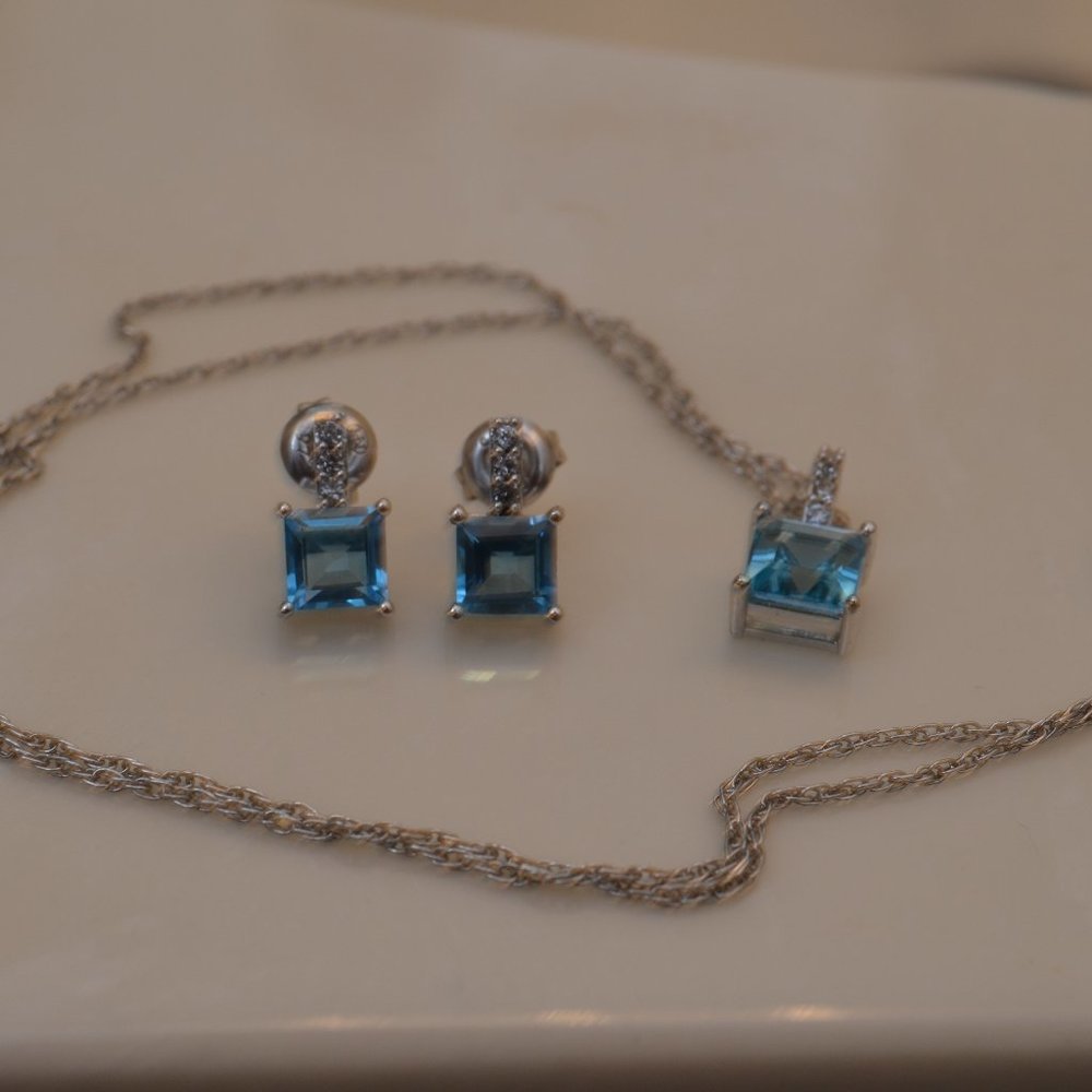 sterling Silver and Earings Set Blue Cubic